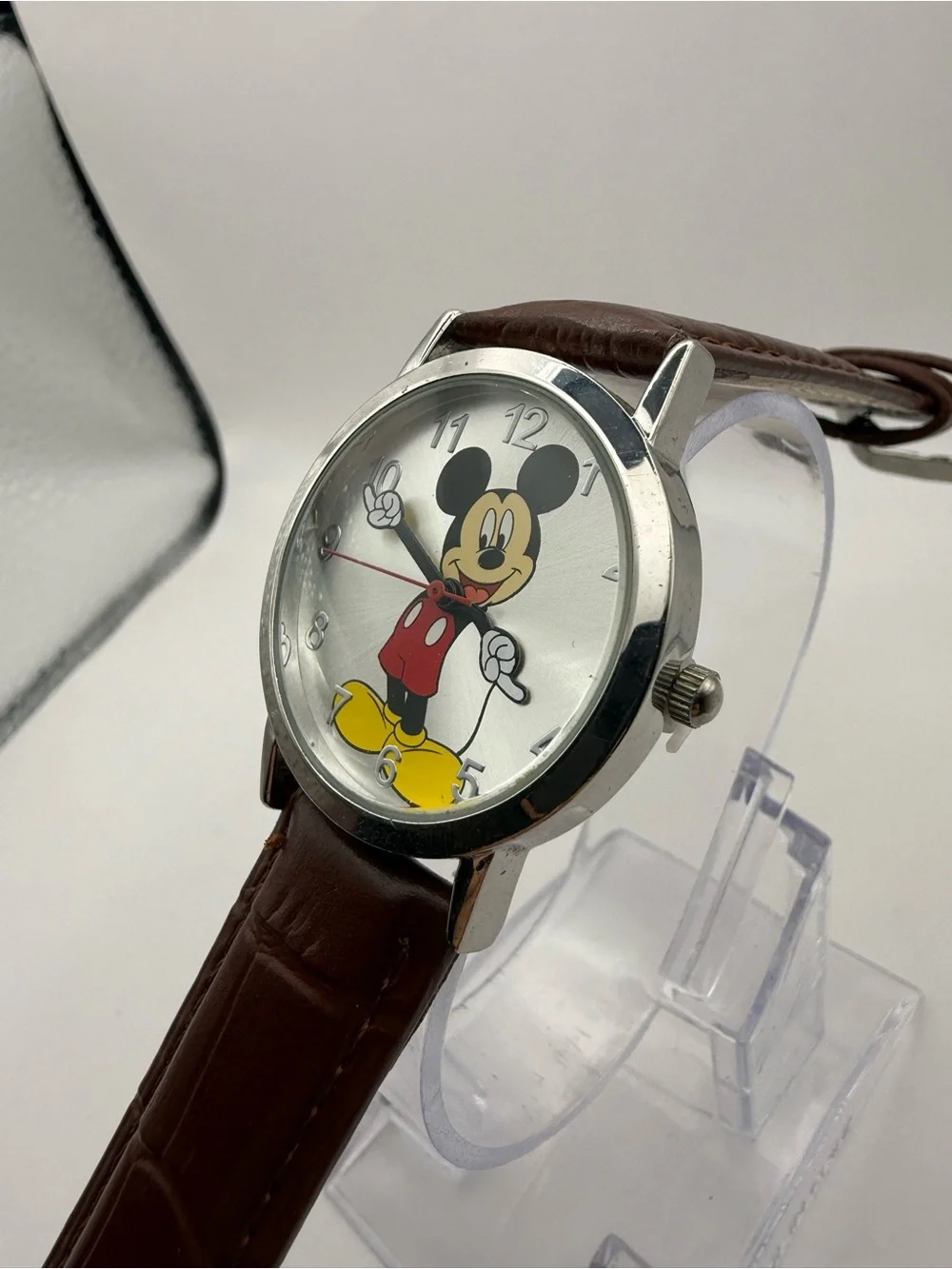 Disney Accutime Unisex Classic Mickey Mouse Watch Brown Band (New Battery)